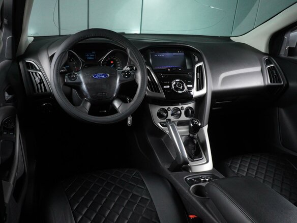 2012 Ford Focus III, белый, 1100000 рублей - вид 5