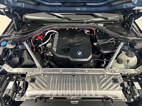 2026 BMW X3 20d xDrive IV (G45/G48), голубой, 7990000 рублей, вид 5