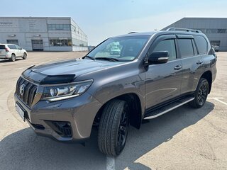 2021 Toyota Land Cruiser Prado 150 Series Рестайлинг 3, серый, 6250000 рублей, вид 4