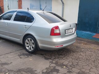 2011 Skoda Octavia II (A5) Рестайлинг, серебристый, 800000 рублей, вид 5