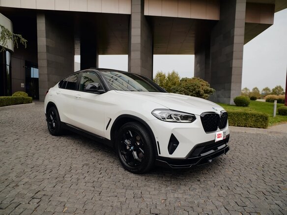 2023 BMW X4 30i II (G02) Рестайлинг, белый, 6698000 рублей - вид 6