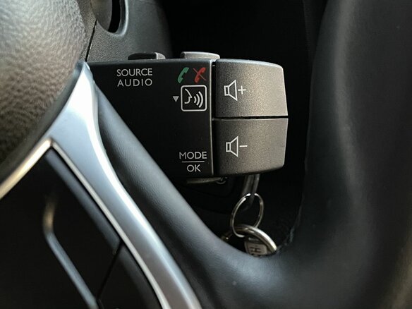 2020 Renault Logan Stepway II Рестайлинг, синий, 1158000 рублей - вид 19