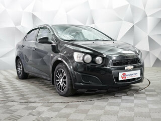 2013 Chevrolet Aveo II, чёрный, 485000 рублей, вид 5