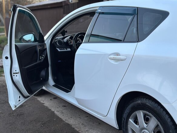 2012 Mazda 3 II (BL) Рестайлинг, белый, 1250000 рублей - вид 11