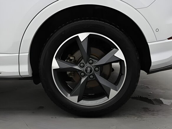 2022 Audi Q3 35 TFSI II (F3), белый, 2350000 рублей - вид 13