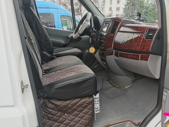 2013 Mercedes-Benz Sprinter, белый, 1650000 рублей - вид 4