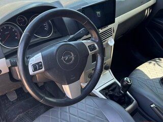 2007 Opel Astra H Рестайлинг, серый, 410000 рублей, вид 3