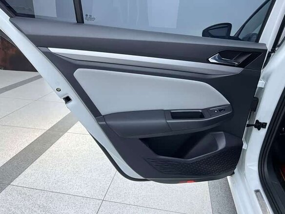 2026 Volkswagen Bora IV (China Market) Рестайлинг, белый, 1990000 рублей - вид 13