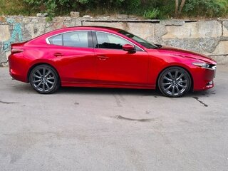 2019 Mazda 3 IV (BP), красный, 2000000 рублей, вид 3