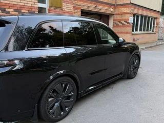 2023 Li Auto (Lixiang) L8 42.8 kWh I, чёрный, 5500000 рублей, вид 5