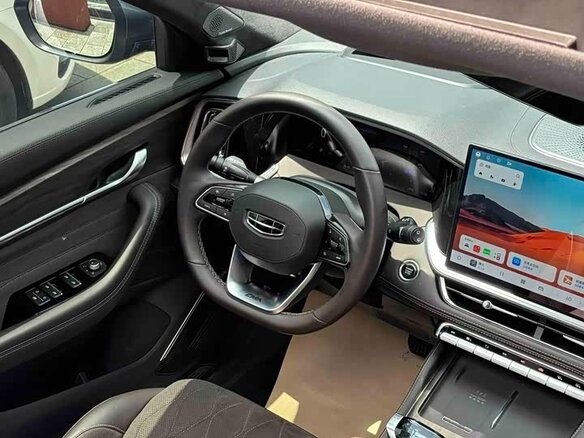 2026 Geely Monjaro (Xingyue L) I Рестайлинг 2 (China Market), синий, 5140000 рублей - вид 7