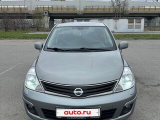 2011 Nissan Tiida I Рестайлинг, серый, 630000 рублей, вид 2