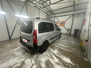 2012 Peugeot Partner II Рестайлинг, серебристый, 630000 рублей, вид 5
