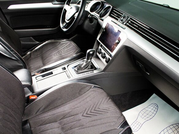2018 Volkswagen Passat DSG7 B8, серый, 2129000 рублей - вид 8