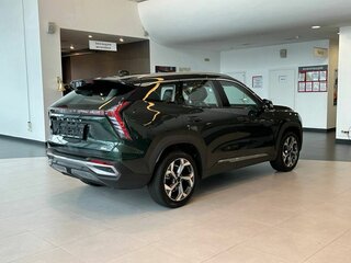 2026 Geely Atlas II, зелёный, 3449990 рублей, вид 4