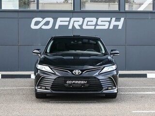 2023 Toyota Camry VIII (XV70) Рестайлинг, чёрный, 3099000 рублей, вид 3