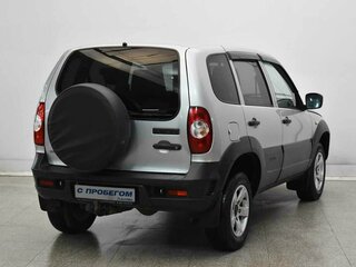 2019 Chevrolet Niva I Рестайлинг, серебристый, 775000 рублей, вид 4