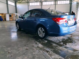 2013 Chevrolet Cruze I Рестайлинг, синий, 500000 рублей, вид 3