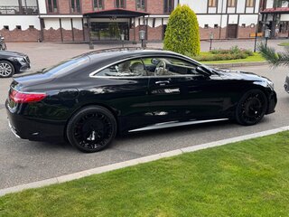 2014 Mercedes-Benz S-Класс AMG 63 AMG III (W222, C217), чёрный, 7650000 рублей, вид 2