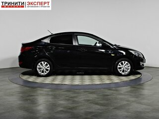 2015 Hyundai Solaris I Рестайлинг, чёрный, 796000 рублей, вид 4