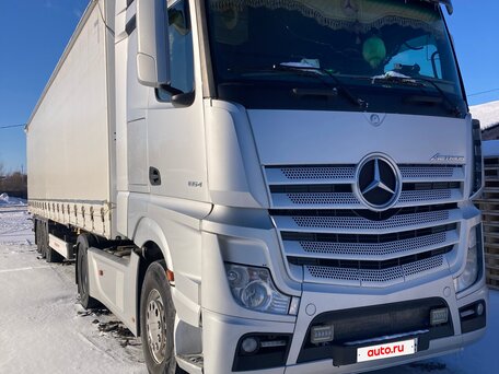 2018 Mercedes-Benz Actros, серебристый, 6500000 рублей, вид 1