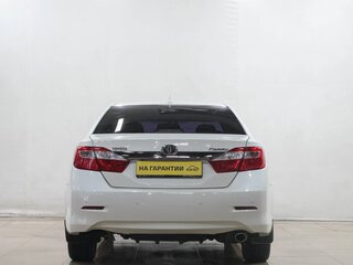 2012 Toyota Camry VII (XV50), белый, 1669000 рублей, вид 5
