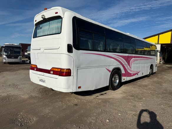 2000 Kia Granbird, белый, 780000 рублей - вид 4
