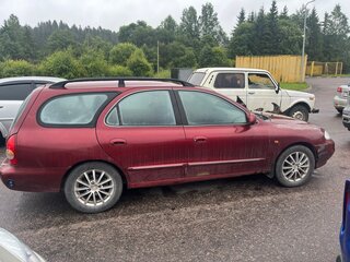 2000 Hyundai Lantra II Рестайлинг, красный, 150000 рублей, вид 2
