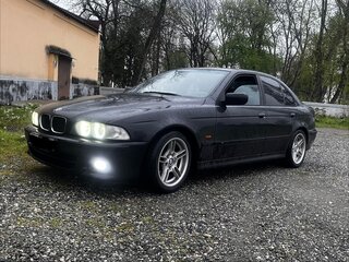 2000 BMW 5 серии 528i IV (E39), чёрный, 820000 рублей, вид 1