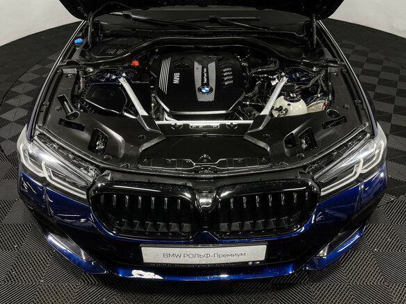 2021 BMW 5 серии 530d xDrive VII (G30/G31/G38) Рестайлинг, синий, 5348000 рублей - вид 9