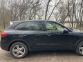 2014 Porsche Cayenne II (958), чёрный - вид 2