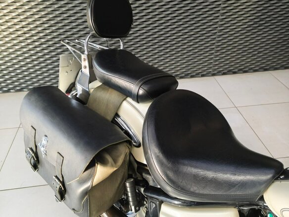2003 Yamaha XVS1100, белый, 650000 рублей - вид 8