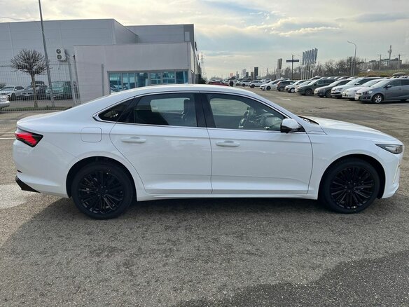 2026 Geely Preface I, белый, 3434990 рублей - вид 3
