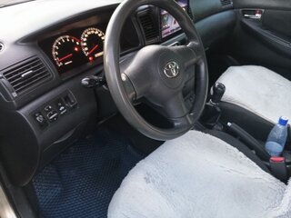 2004 Toyota Corolla IX (E120, E130), серебристый, 445000 рублей, вид 2