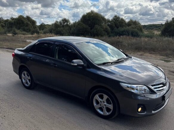 2012 Toyota Corolla X (E140, E150) Рестайлинг, серый, 850000 рублей - вид 2