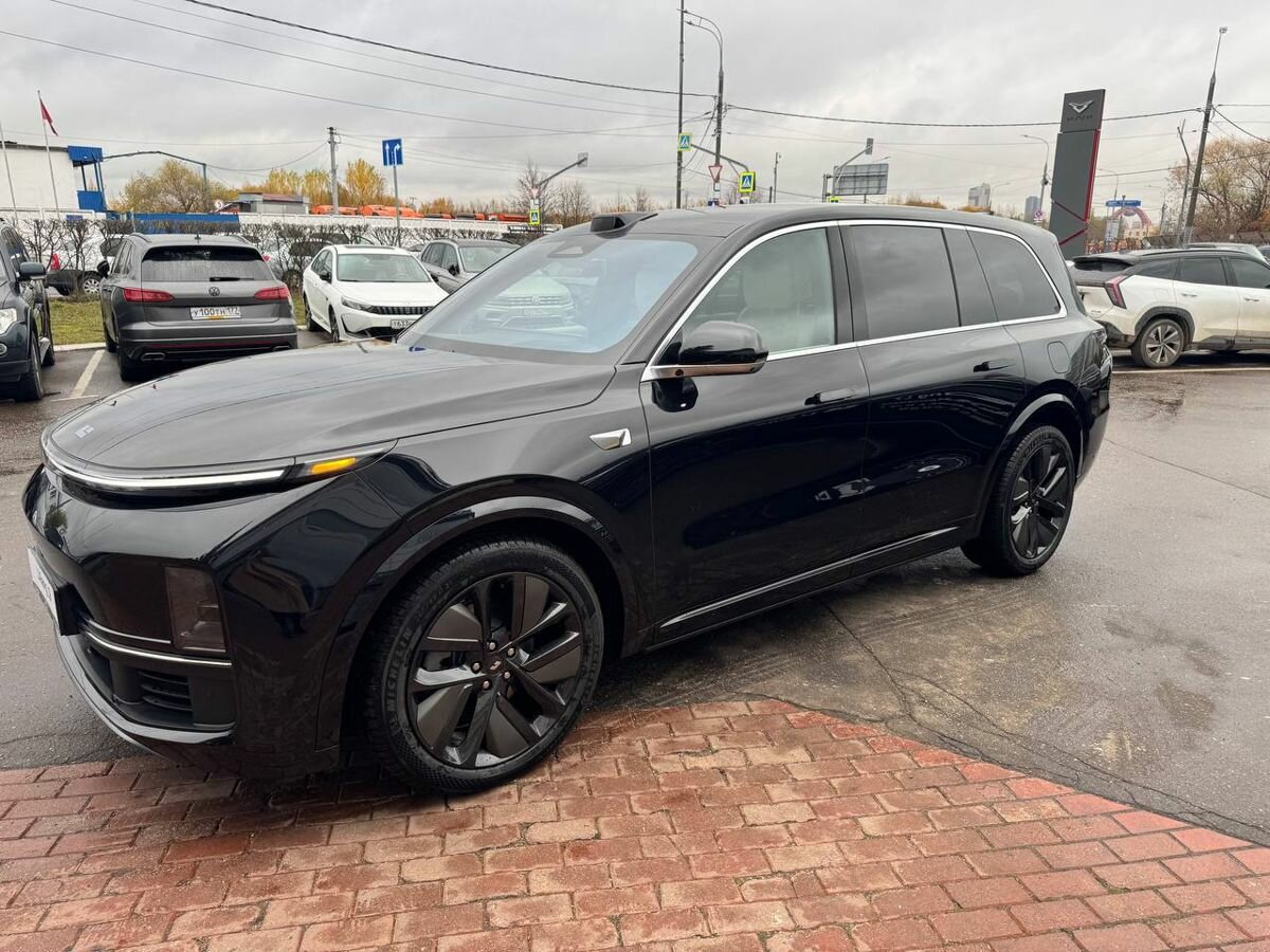 Открыть фотографии: Li Auto (Lixiang) L9 I Рестайлинг