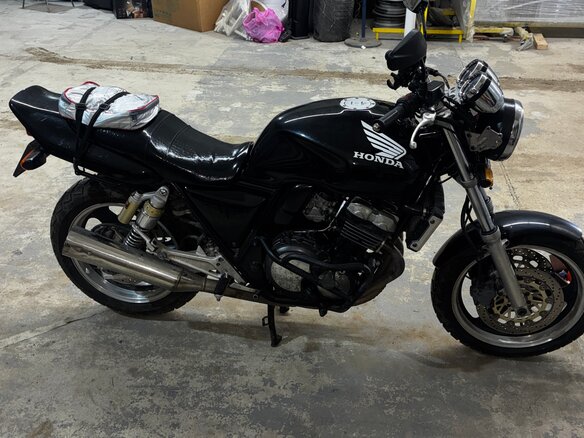 1992 Honda CB 400 Super Four, чёрный, 220000 рублей - вид 8