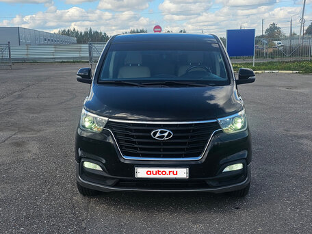 2019 Hyundai H-1, чёрный, 2700000 рублей, вид 1