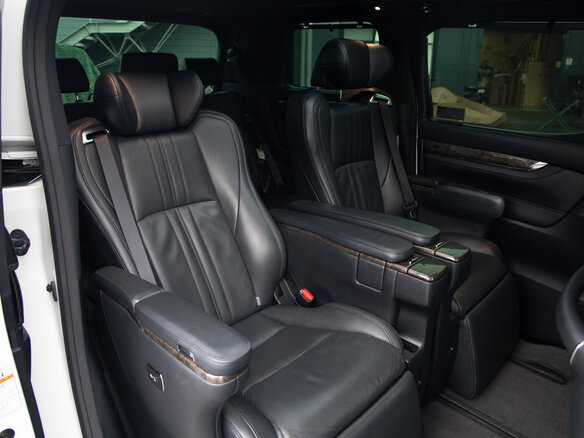 2019 Toyota Alphard III Рестайлинг, белый, 4184973 рублей - вид 14