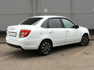 2023 Lada (ВАЗ) Granta I Рестайлинг, белый, 619000 рублей, вид 5