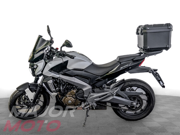 2018 Bajaj Dominar 400, белый, 249000 рублей - вид 1
