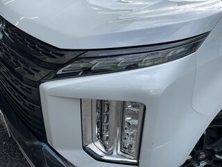 2023 Mitsubishi Delica D:5 I Рестайлинг, белый, 3500000 рублей, вид 3