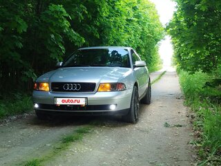 2000 Audi A4 I (B5) Рестайлинг, серебристый, 600000 рублей, вид 3