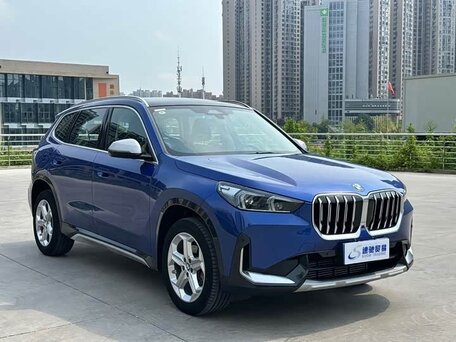 2023 BMW X1 Long 20Li sDrive III (U11/U12), синий, 2830000 рублей, вид 3
