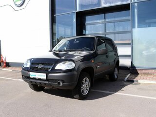 2011 Chevrolet Niva I Рестайлинг, чёрный, 450000 рублей, вид 1