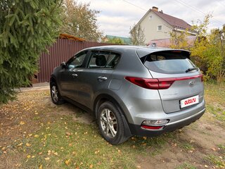 2018 Kia Sportage IV Рестайлинг, серый, 1950000 рублей, вид 5