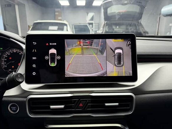 2023 Geely Binyue I Рестайлинг, белый, 1250000 рублей - вид 11