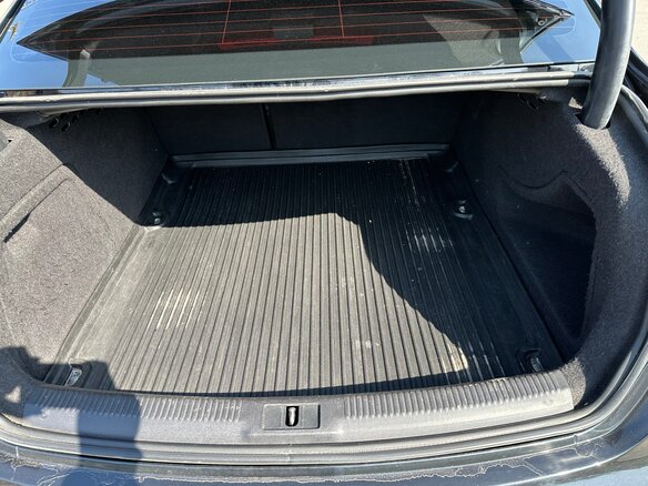 2011 Audi A4 IV (B8), чёрный - вид 11