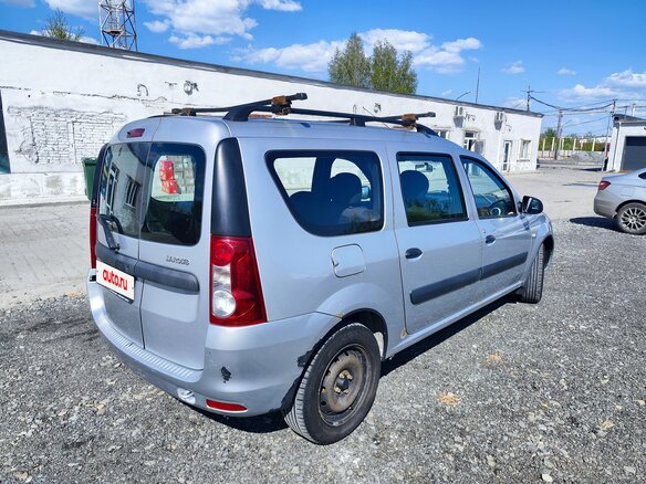 2016 Lada (ВАЗ) Largus I, серебристый, 500000 рублей - вид 3