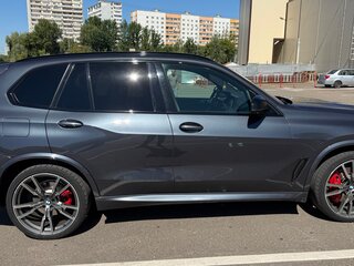 2021 BMW X5 40i IV (G05/G18), серый, 6700000 рублей, вид 3